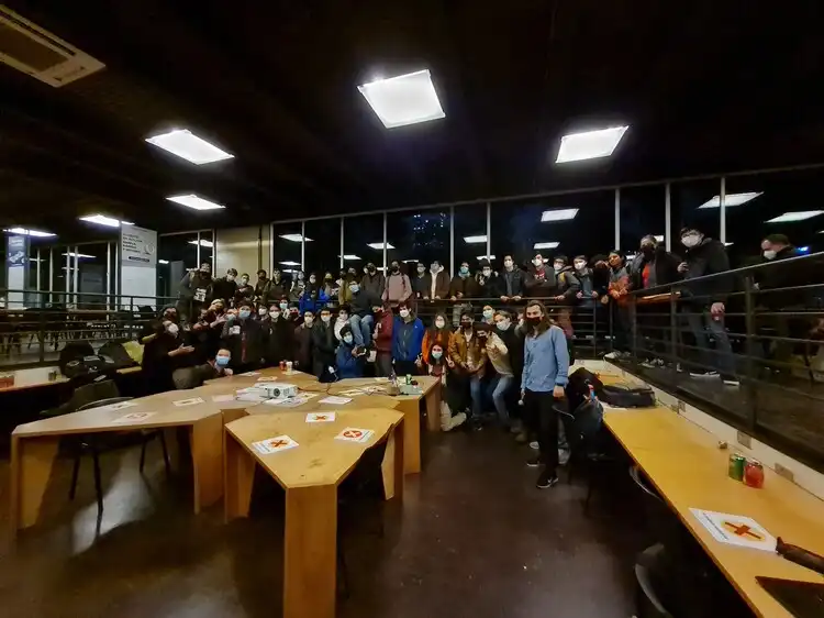 Foto de las personas que organizaron el evento de programación competitiva